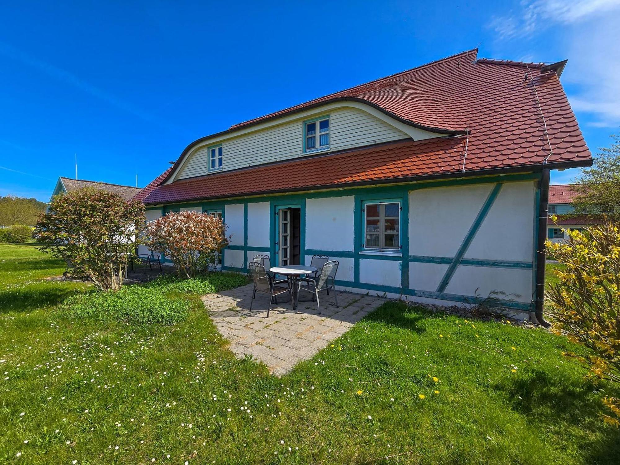 Feriendorf Rugana - Komfort Appartement Mit 1 Schlafzimmern Und Terrasse D29 Dranske Exterior photo